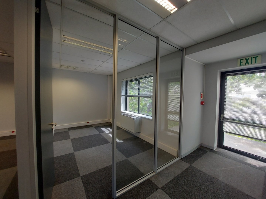 To Let commercial Property for Rent in Mowbray Western Cape